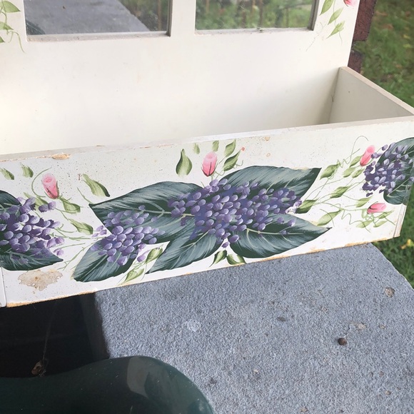 White floral wooden box decor - Picture 2 of 6